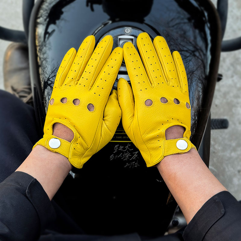 Genuine Leather Gloves for Men - Leather Driving Glove のレビューと価格